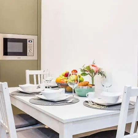 Studio Apartment In Heart Of Bartok Bela Boulevard Budapest Exterior photo